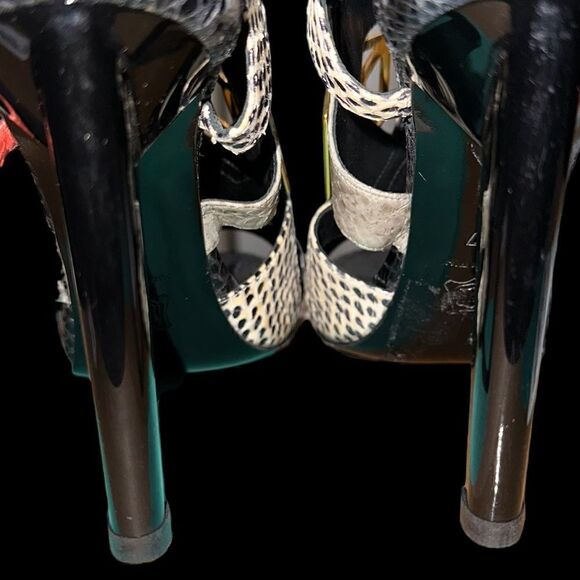 Pierre Hardy heels RARE Summer 2019 Size 7 (37) Nearly New Condition GORGEOUS - Picture 7 of 13